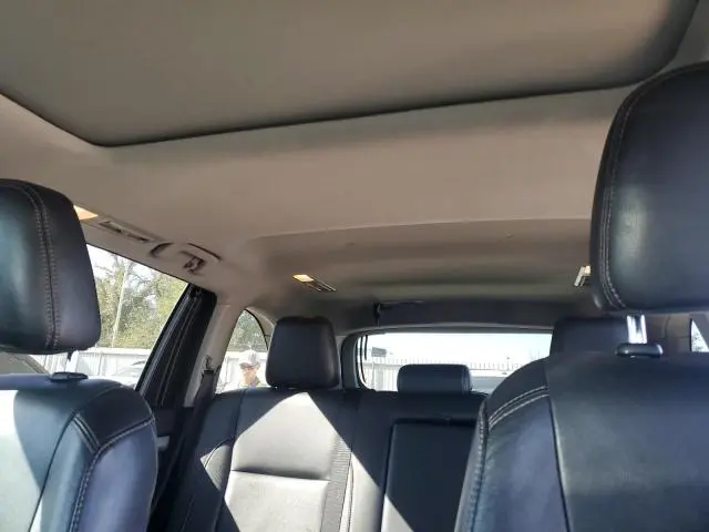 2017 TOYOTA HIGHLANDER SE  