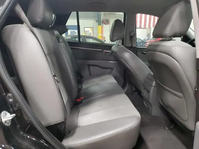 2011 HYUNDAI SANTA FE SE  