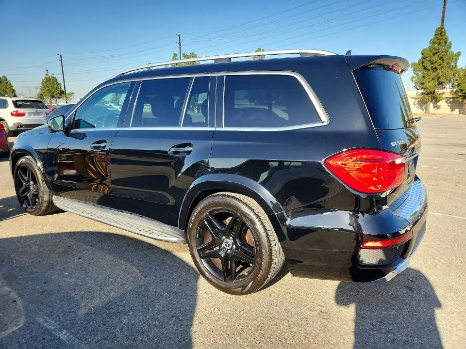 2015 MERCEDES-BENZ GL 550 4MATIC  