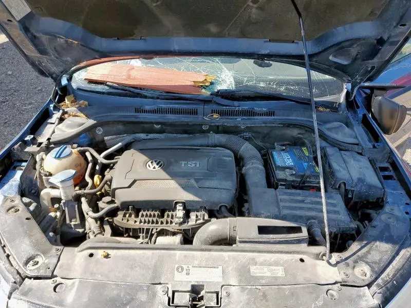 2015 VOLKSWAGEN JETTA SE  