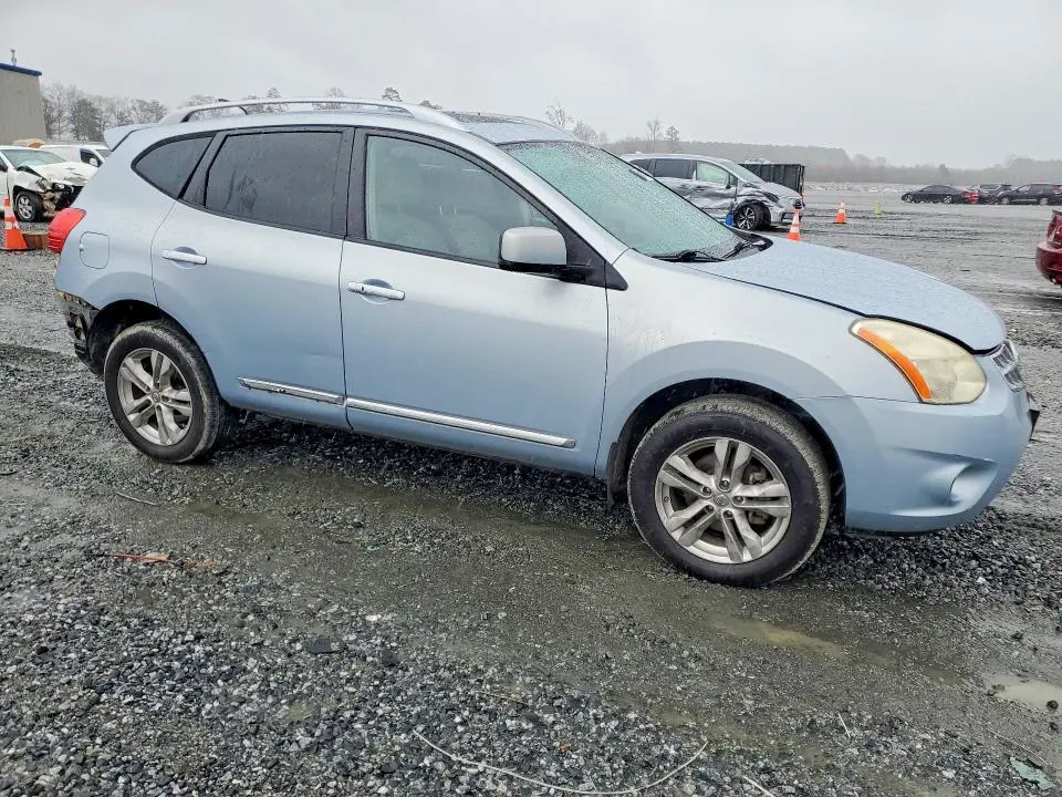 2012 NISSAN ROGUE S  