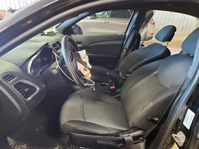2014 DODGE AVENGER SE  