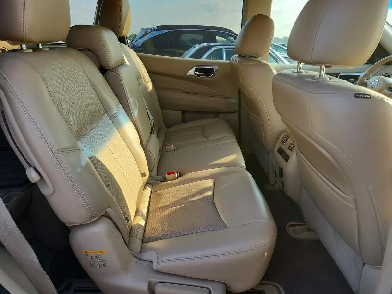 2015 NISSAN PATHFINDER S  