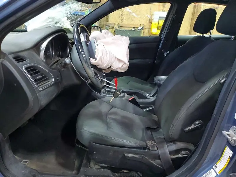 2011 CHRYSLER 200 TOURING  