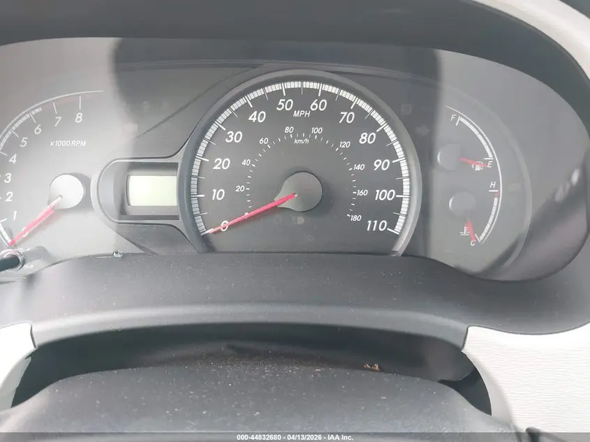2013 TOYOTA SIENNA L V6 7 PASSENGER