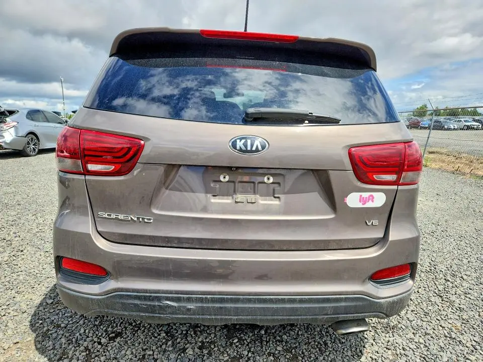 2019 KIA SORENTO LX V6  