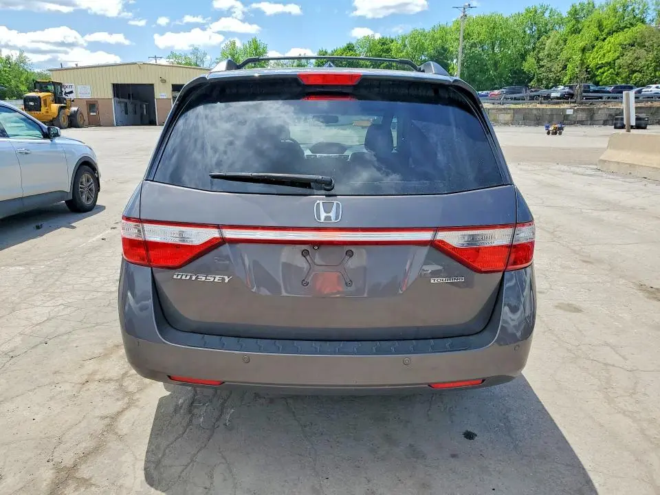 2011 HONDA ODYSSEY TOURING  