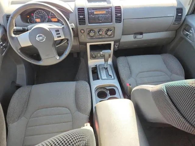 2010 NISSAN PATHFINDER S  