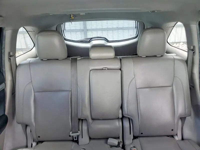 2019 TOYOTA HIGHLANDER LE PLUS  
