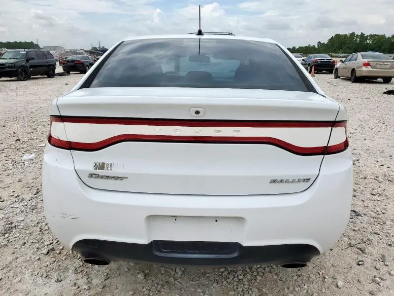 2015 DODGE DART SXT  