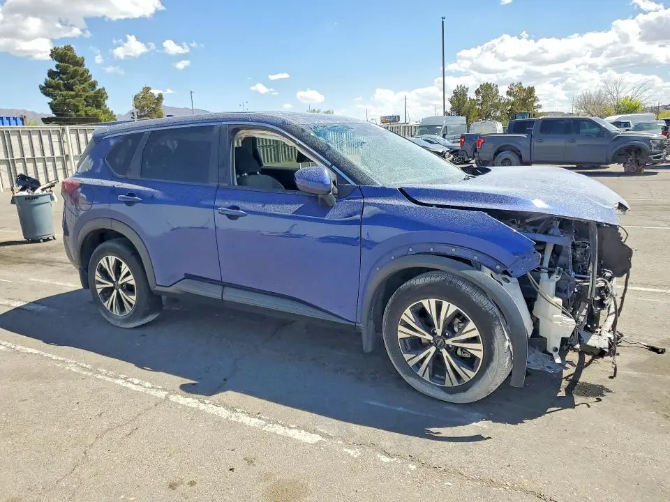 2022 NISSAN ROGUE SV  