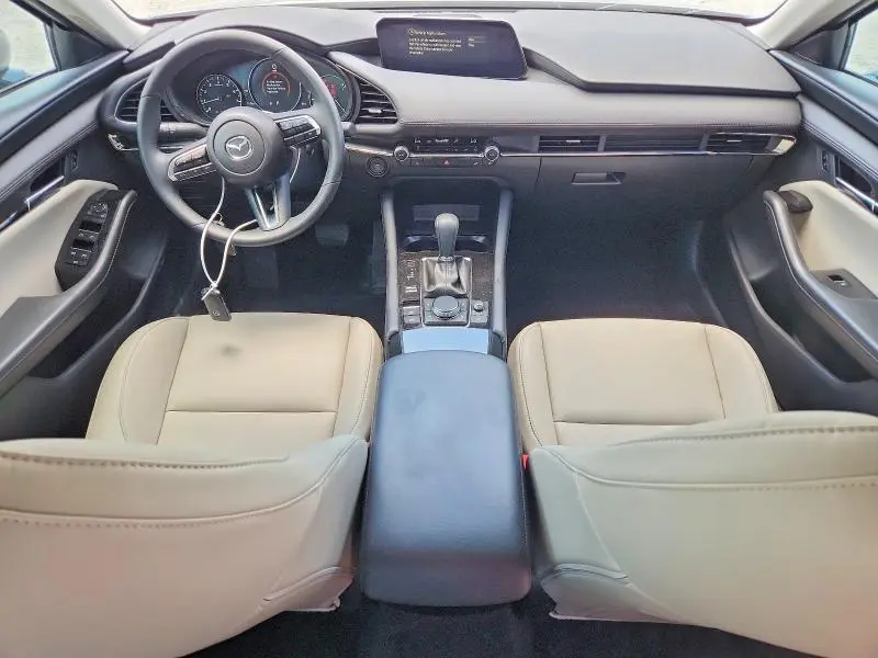 2025 MAZDA 3 PREFERRED  