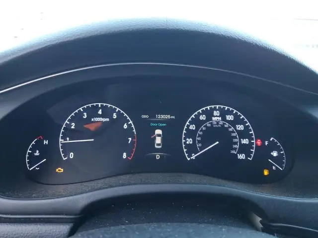 2013 HYUNDAI GENESIS 5.0L  
