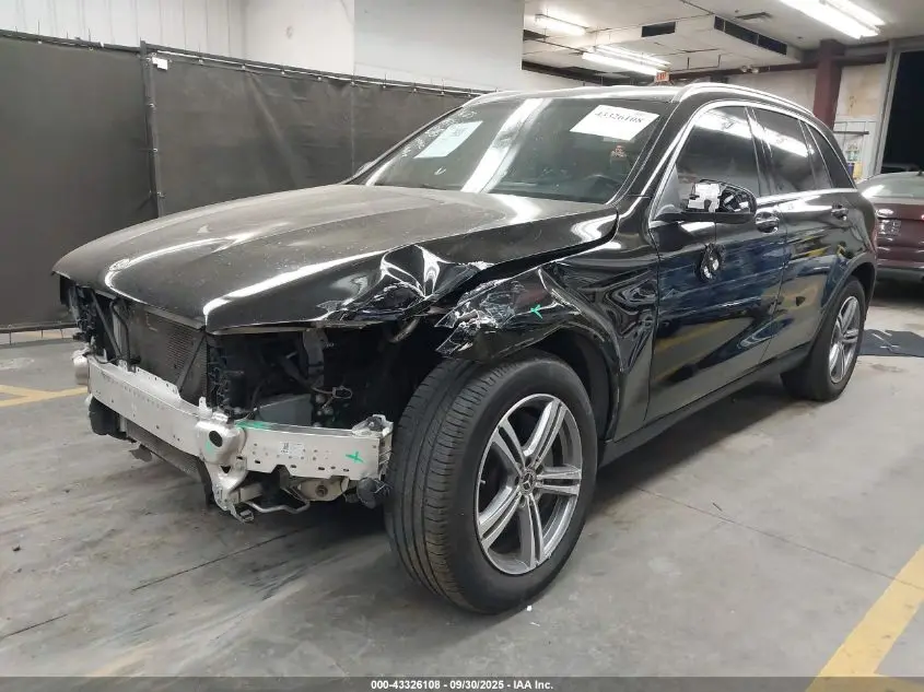 2021 MERCEDES-BENZ GLC 300 SUV