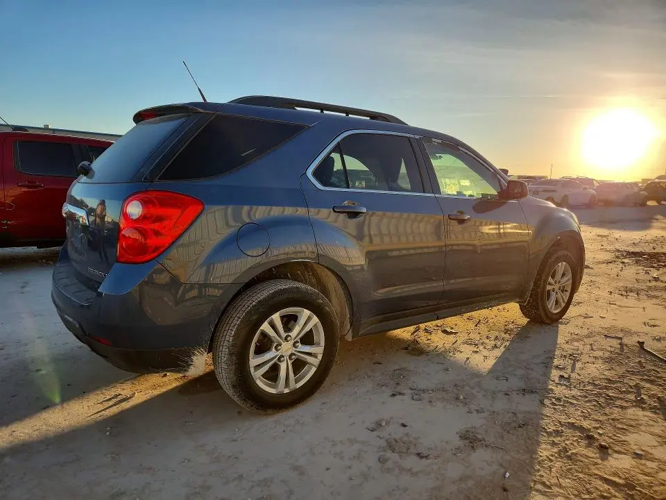 2011 CHEVROLET EQUINOX LT  