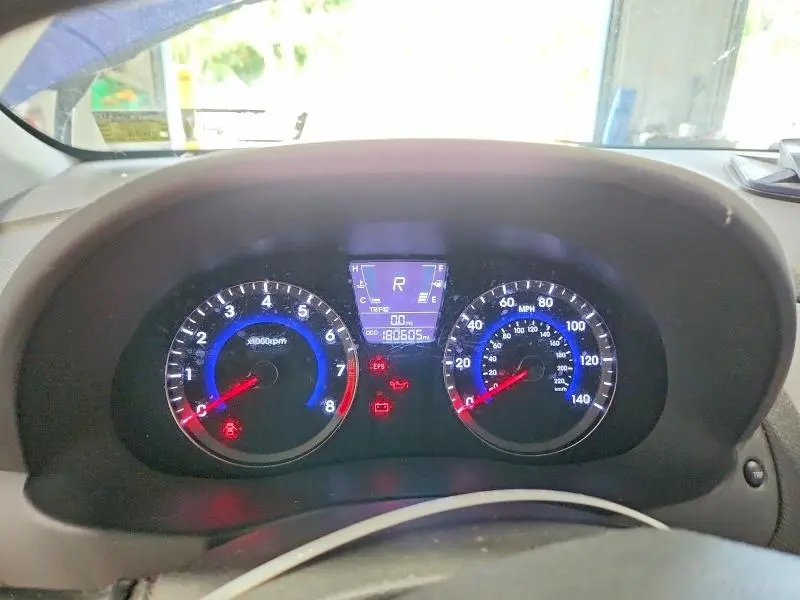 2012 HYUNDAI ACCENT GLS  
