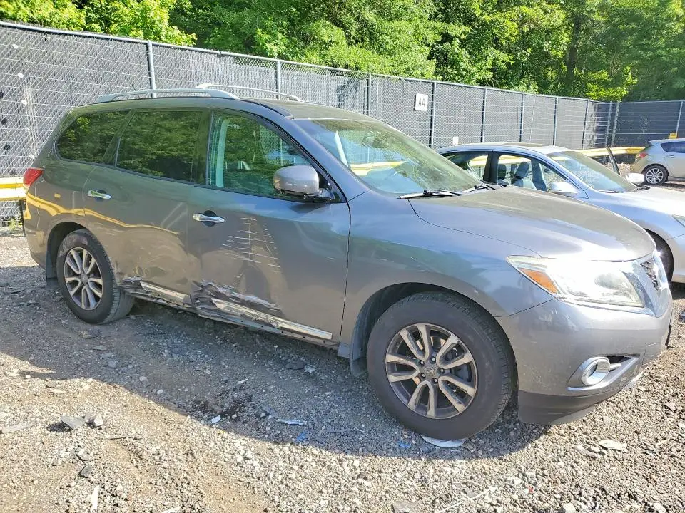 2015 NISSAN PATHFINDER SL  
