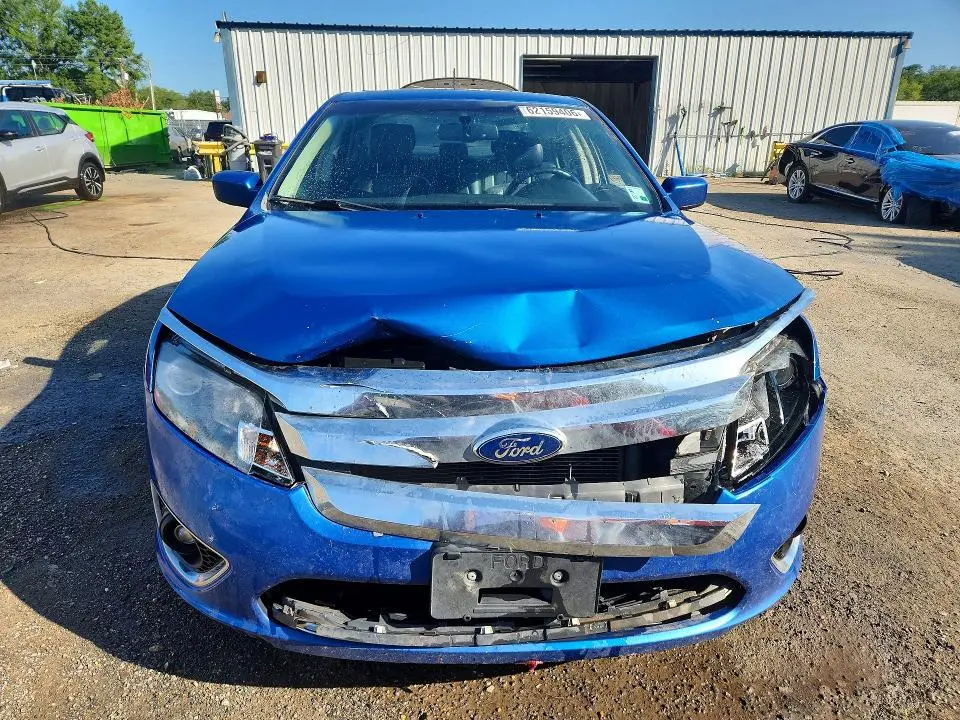 2011 FORD FUSION SE  