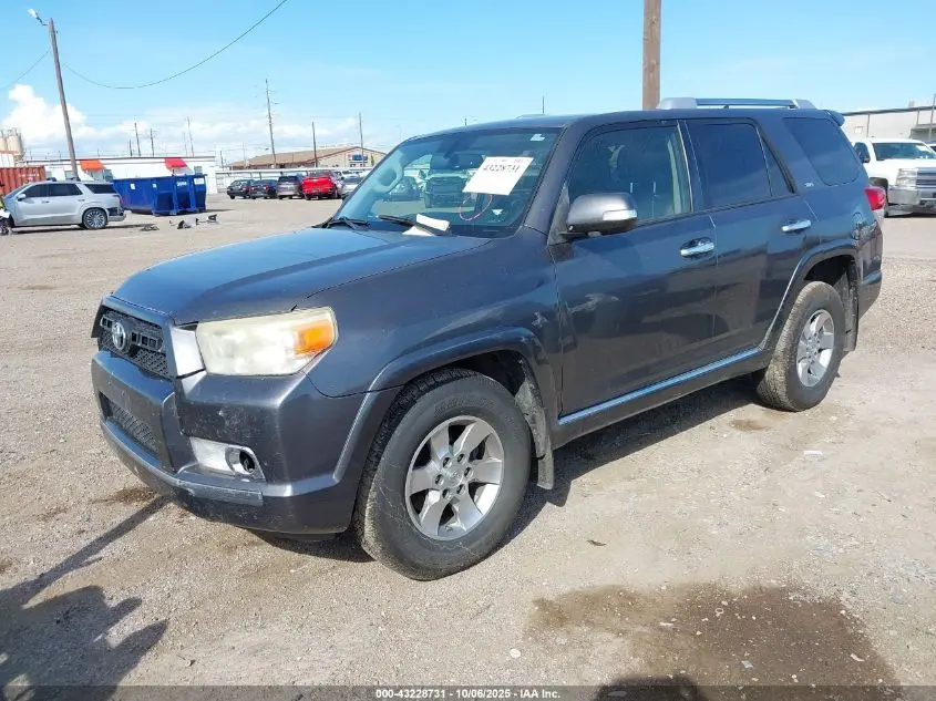 2013 TOYOTA 4RUNNER SR5