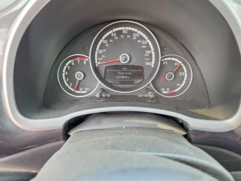 2014 VOLKSWAGEN BEETLE   