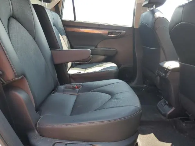 2023 TOYOTA HIGHLANDER HYBRID LIMITED  