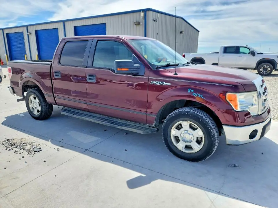 2010 FORD F150 SUPERCREW  