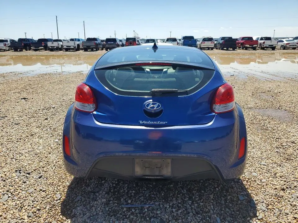 2017 HYUNDAI VELOSTER BASE  