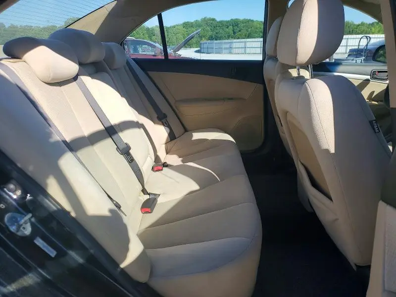 2010 HYUNDAI SONATA GLS  