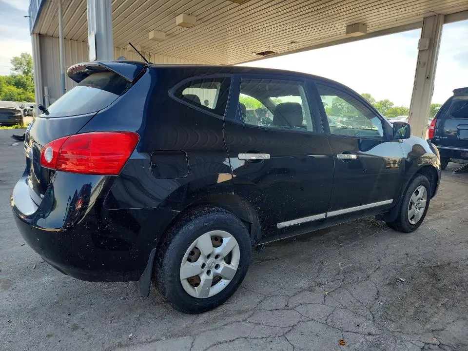 2013 NISSAN ROUGE   