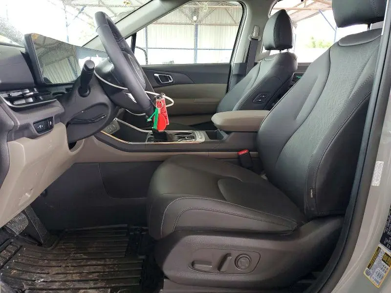 2026 KIA CARNIVAL EX  