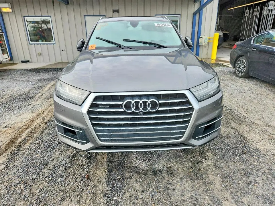2017 AUDI Q7 PRESTIGE  