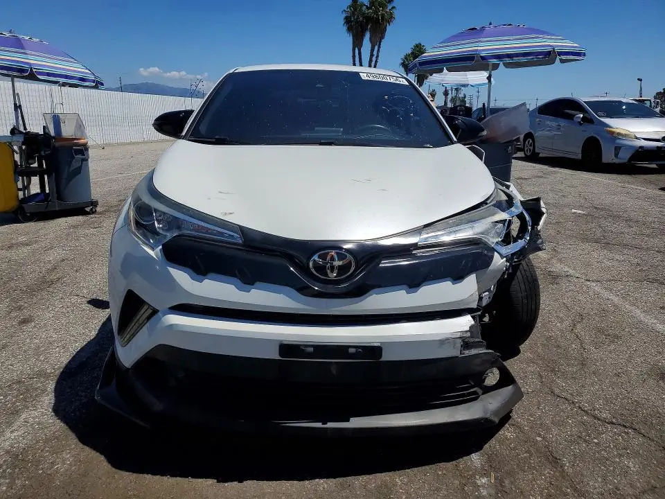 2018 TOYOTA C-HR XLE  