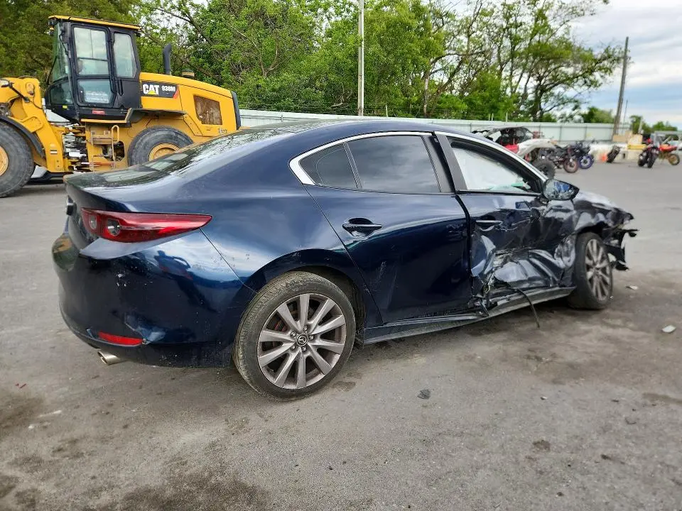 2021 MAZDA 3 SELECT  