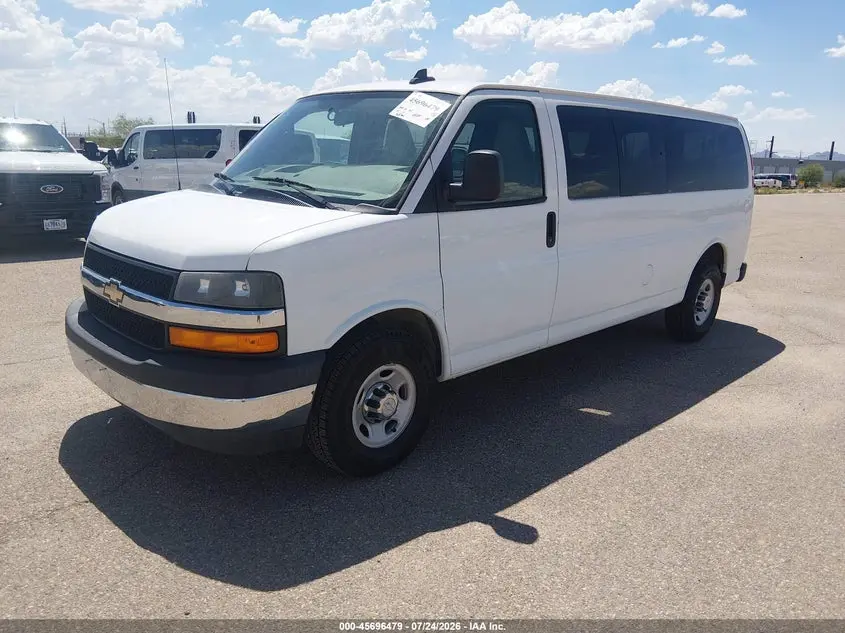 2017 CHEVROLET EXPRESS 3500 LT
