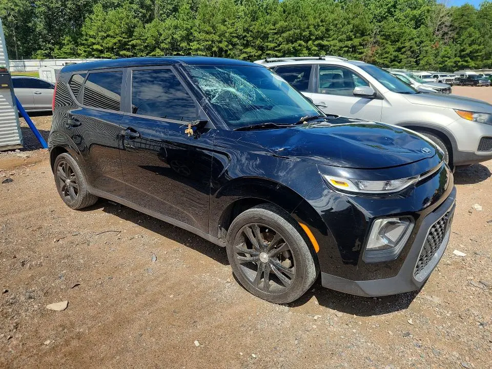 2020 KIA SOUL LX  