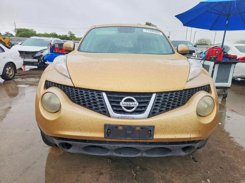 2014 NISSAN JUKE S  