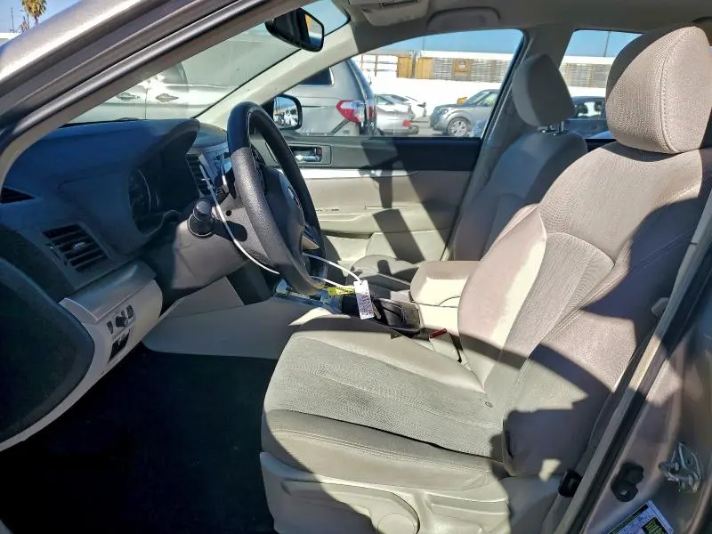 2014 SUBARU LEGACY 2.5I  