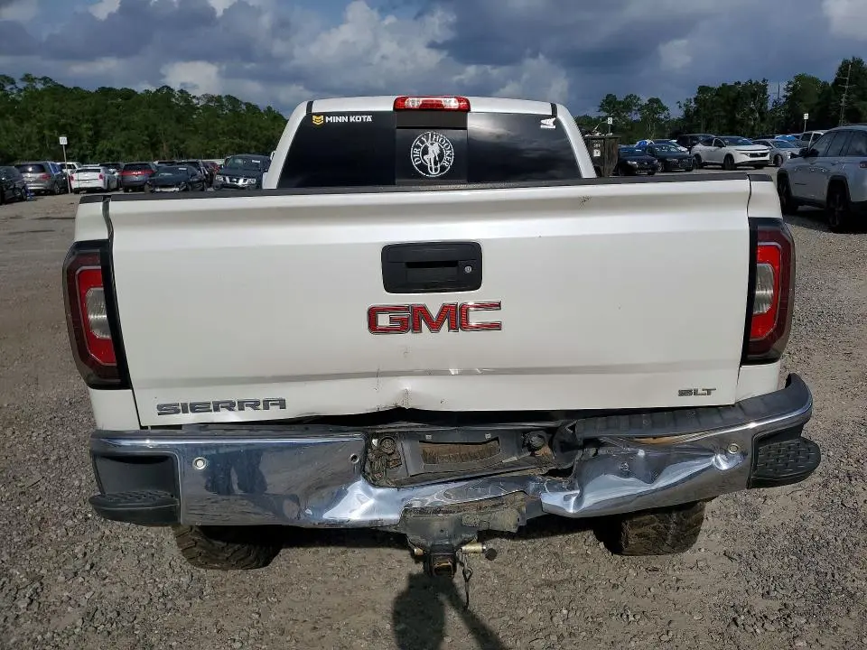 2018 GMC SIERRA K1500 SLT  