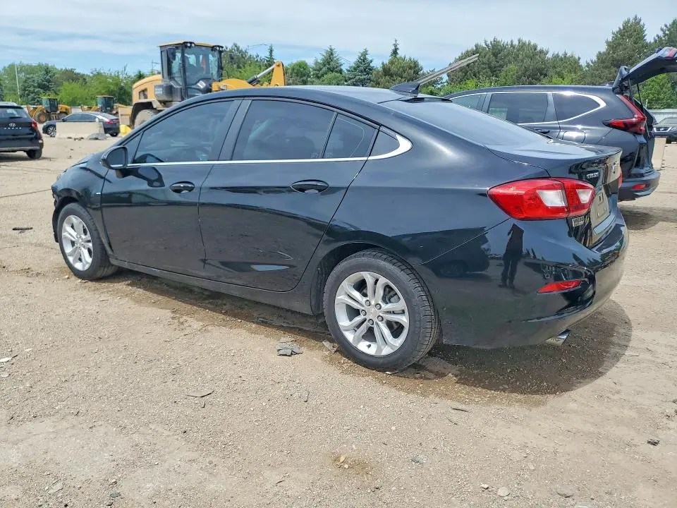 2019 CHEVROLET CRUZE LT  