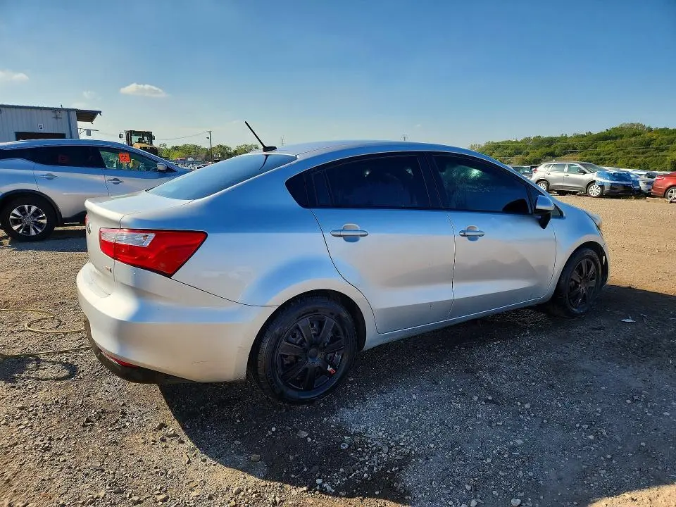 2016 KIA RIO LX  