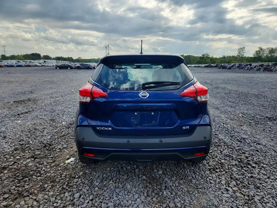 2020 NISSAN KICKS SR  
