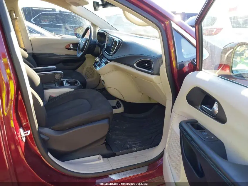 2021 CHRYSLER PACIFICA TOURING