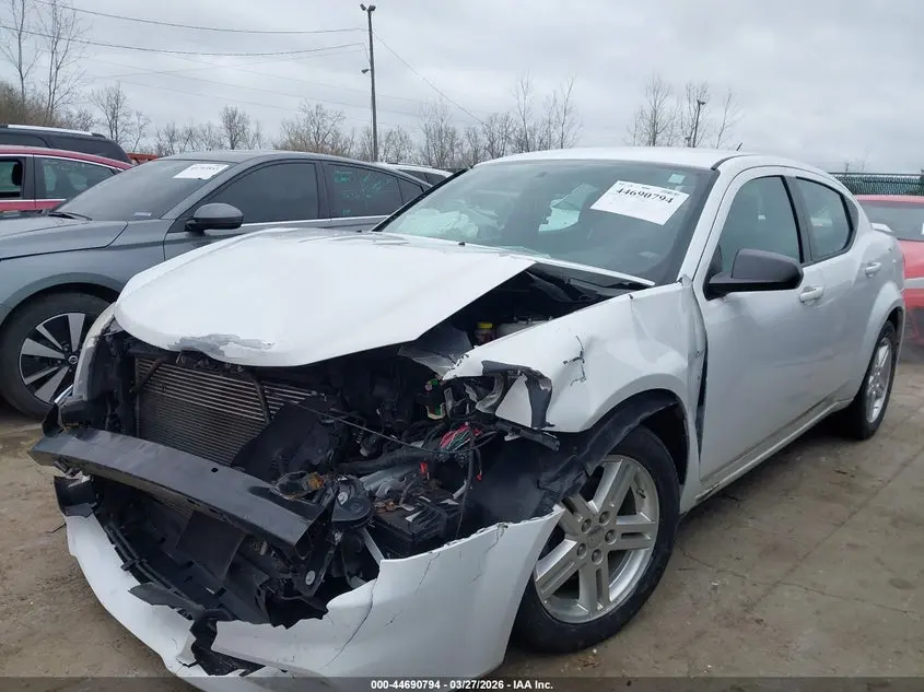 2014 DODGE AVENGER SE