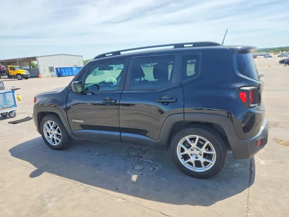 2020 JEEP RENEGADE LATITUDE  
