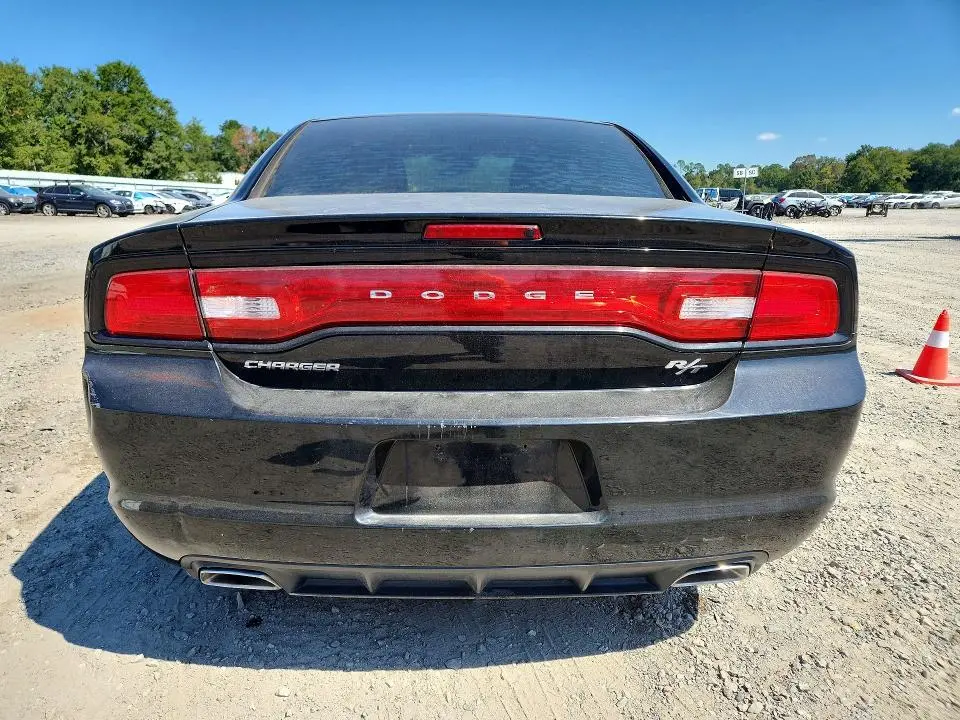 2013 DODGE CHARGER SE  