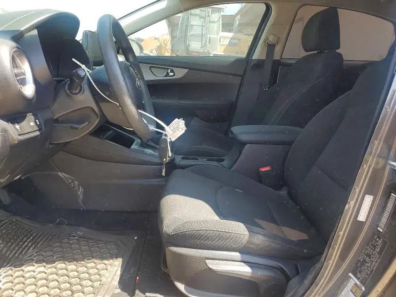 2021 KIA FORTE FE  