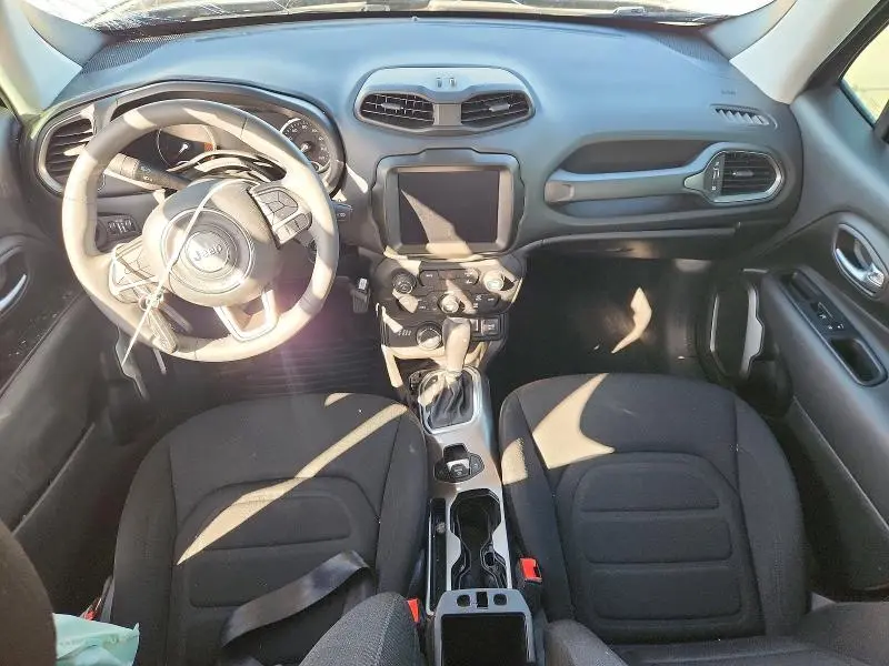 2022 JEEP RENEGADE LATITUDE  