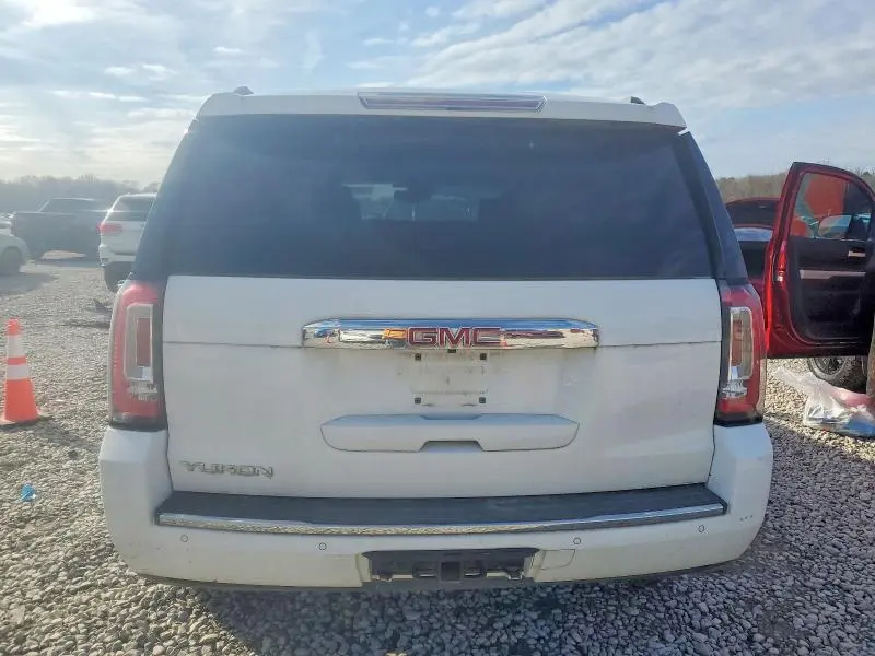 2016 GMC YUKON DENALI  