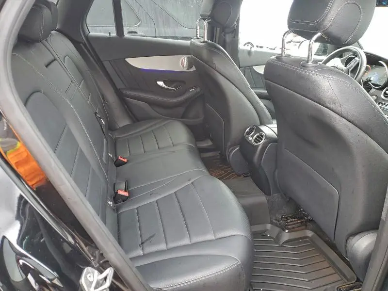 2020 MERCEDES-BENZ GLC 300 4MATIC  