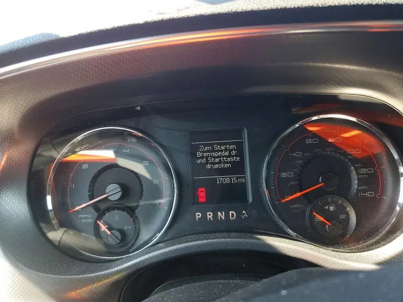 2011 DODGE CHARGER   
